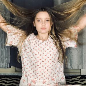 Meet your Posher, Mia